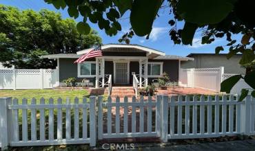 405 E Louise Street, Long Beach, California 90805, 2 Bedrooms Bedrooms, ,1 BathroomBathrooms,Residential,Buy,405 E Louise Street,PW24218248