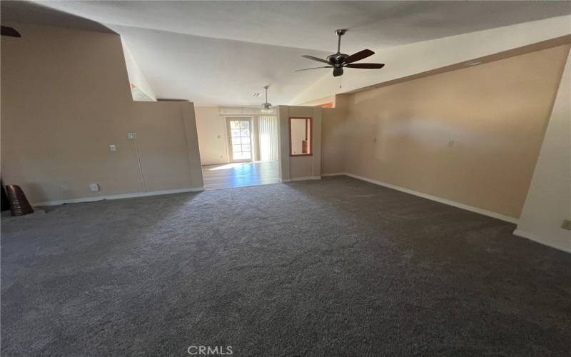 Spacious livingroom