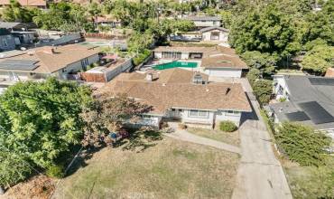 958 W Edgemont Drive, San Bernardino, California 92405, 4 Bedrooms Bedrooms, ,3 BathroomsBathrooms,Residential,Buy,958 W Edgemont Drive,CV24218439