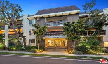 9061 Keith Avenue 308, West Hollywood, California 90069, 1 Bedroom Bedrooms, ,1 BathroomBathrooms,Residential Lease,Rent,9061 Keith Avenue 308,24452431