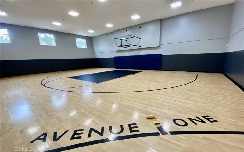 Indoor basketball court located on the 1st floor