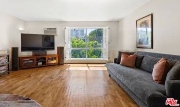 1222 N Olive Drive 305, West Hollywood, California 90069, 1 Bedroom Bedrooms, ,1 BathroomBathrooms,Residential,Buy,1222 N Olive Drive 305,24455297