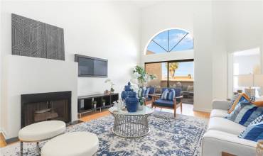 35 Linden Avenue 506, Long Beach, California 90802, 2 Bedrooms Bedrooms, ,2 BathroomsBathrooms,Residential,Buy,35 Linden Avenue 506,PW24210915