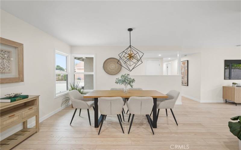 Extra large seating area in Dining Room