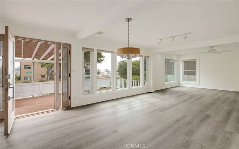 Relaxation and al fresco dining on the spacious deck