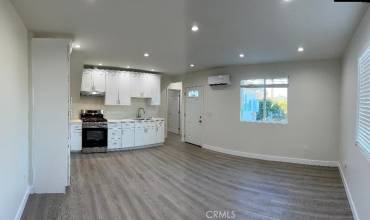 10456 Fernglen, Tujunga, California 91042, 2 Bedrooms Bedrooms, ,2 BathroomsBathrooms,Residential Lease,Rent,10456 Fernglen,GD24217712