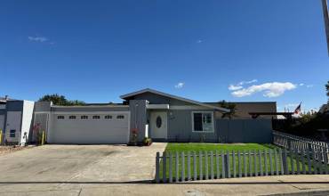 8658 Lilly Avenue, Gilroy, California 95020, 3 Bedrooms Bedrooms, ,1 BathroomBathrooms,Residential,Buy,8658 Lilly Avenue,ML81984113