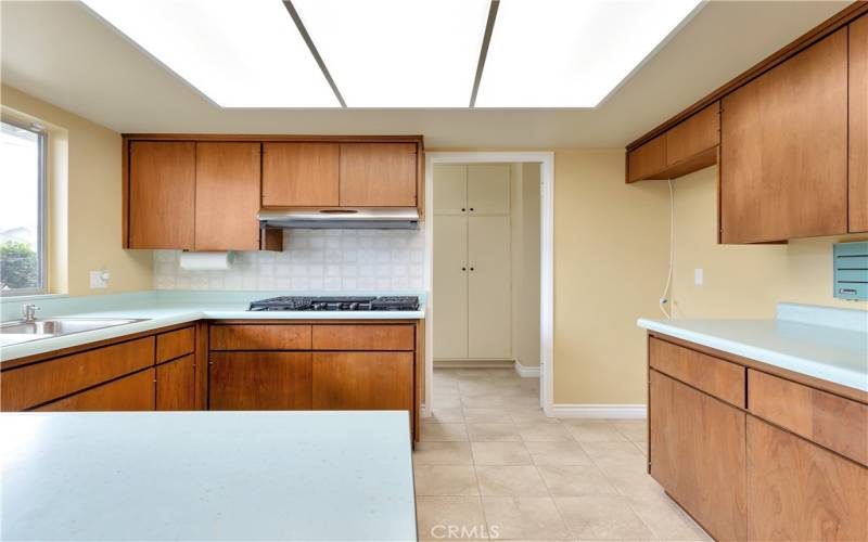 large kitchen - tenant must provide their own kitchen refrigerator