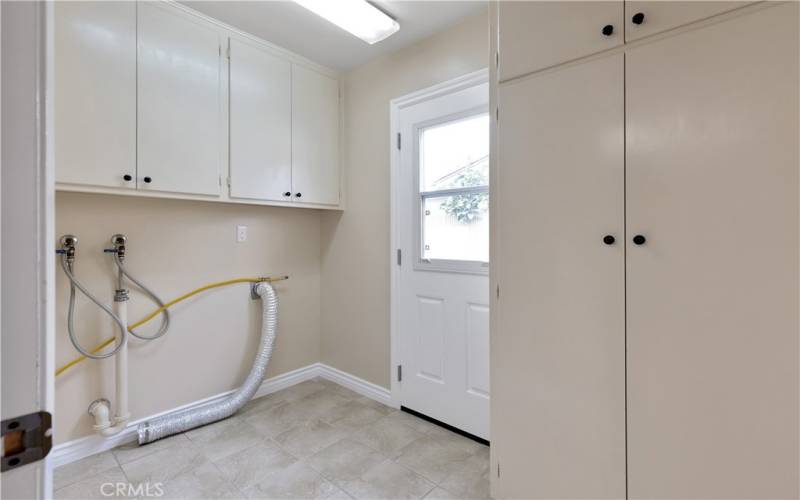 dedicated indoor laundry room - tenant must provide their owner washer and dryer