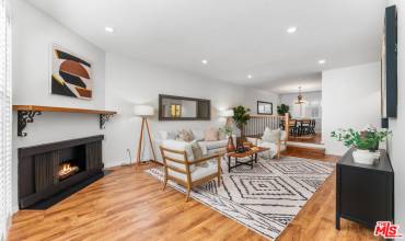 1838 Barry Avenue 5, Los Angeles, California 90025, 2 Bedrooms Bedrooms, ,2 BathroomsBathrooms,Residential,Buy,1838 Barry Avenue 5,24455185