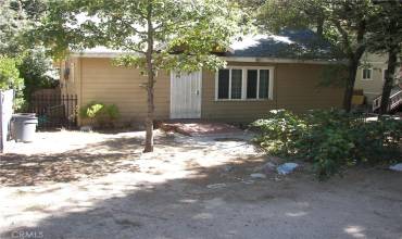 621 Friendly Lane, Crestline, California 92325, 1 Bedroom Bedrooms, ,1 BathroomBathrooms,Residential,Buy,621 Friendly Lane,IG24198607