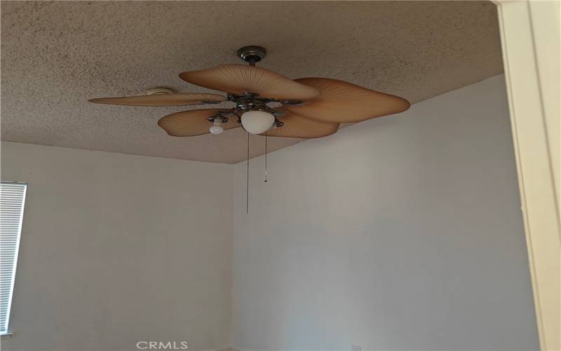 Unique Third Bedroom Fan