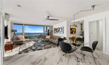 700 E Ocean Boulevard 2807