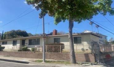 713 Gay Street, Inglewood, California 90302, 4 Bedrooms Bedrooms, ,2 BathroomsBathrooms,Residential,Buy,713 Gay Street,SR24170063