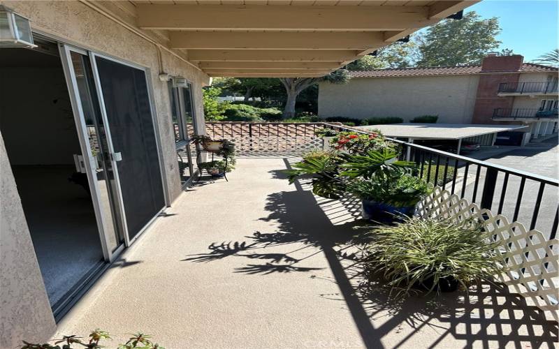 Your balcony with views of the community great to have your favorite foliage around.Sit and enjoy coffee in the morning wine at night or vice versa ?????