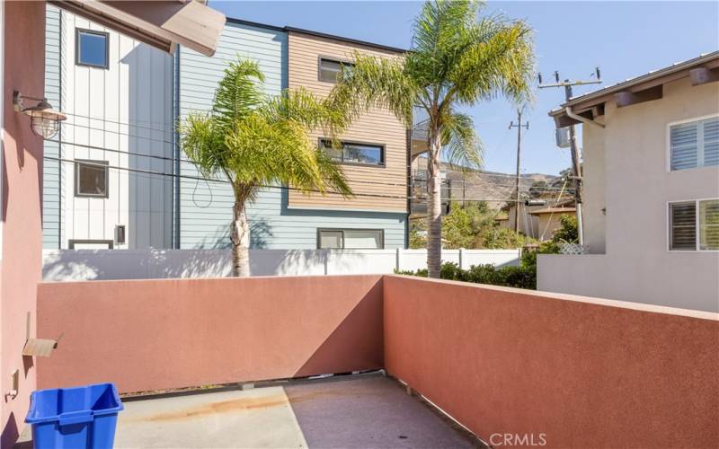 Balcony off breakfast nook and kitchen.