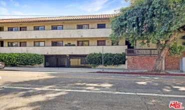 11574 Ohio Avenue 201, Los Angeles, California 90025, 2 Bedrooms Bedrooms, ,2 BathroomsBathrooms,Residential,Buy,11574 Ohio Avenue 201,24454823