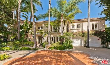 812 -814 N Bedford Drive, Beverly Hills, California 90210, 10 Bedrooms Bedrooms, ,11 BathroomsBathrooms,Residential Lease,Rent,812 -814 N Bedford Drive,24456317