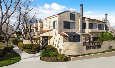 13096 Le Parc 76, Chino Hills, California 91709, 2 Bedrooms Bedrooms, ,1 BathroomBathrooms,Residential,Buy,13096 Le Parc 76,PW24203000