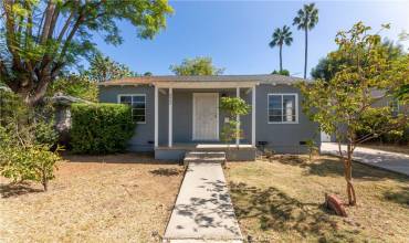 5944 Lasaine Avenue, Encino, California 91316, 2 Bedrooms Bedrooms, ,1 BathroomBathrooms,Residential,Buy,5944 Lasaine Avenue,SB24211149