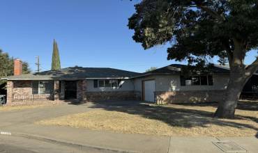 1750 Bette Street, Merced, California 95341, 3 Bedrooms Bedrooms, ,2 BathroomsBathrooms,Residential,Buy,1750 Bette Street,ML81984695