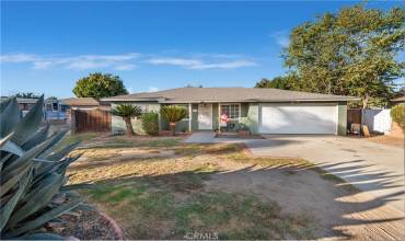 3862 Riverside Drive, Chino, California 91710, 4 Bedrooms Bedrooms, ,2 BathroomsBathrooms,Residential,Buy,3862 Riverside Drive,CV24197943