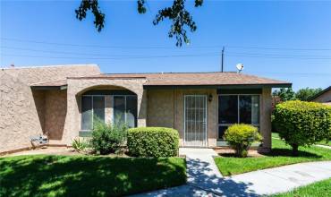 5068 Lawndale Avenue, Riverside, California 92504, 3 Bedrooms Bedrooms, ,2 BathroomsBathrooms,Residential,Buy,5068 Lawndale Avenue,IG24155292