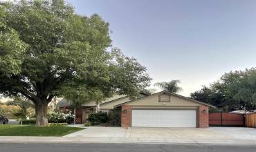 610 Tahoe St, Manteca, California 95337, 3 Bedrooms Bedrooms, ,2 BathroomsBathrooms,Residential,Buy,610 Tahoe St,41076358