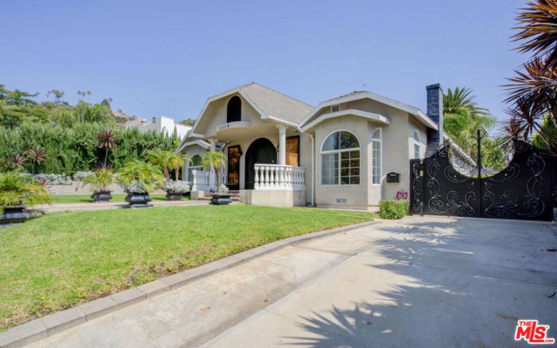 Driveway with automated gate