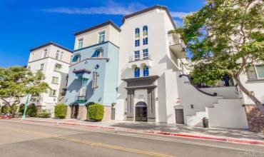 3957 30Th Street 214, San Diego, California 92104, 2 Bedrooms Bedrooms, ,2 BathroomsBathrooms,Residential,Buy,3957 30Th Street 214,PTP2406534