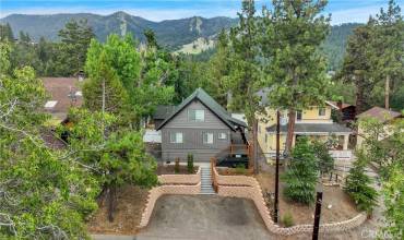 1035 Butte Avenue, Big Bear City, California 92314, 4 Bedrooms Bedrooms, ,2 BathroomsBathrooms,Residential,Buy,1035 Butte Avenue,OC24148743