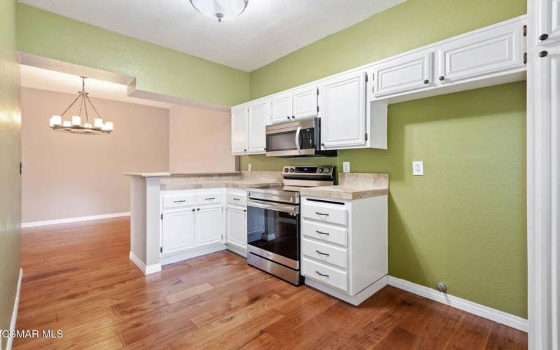 10-web-or-mls-10 - Kitchen