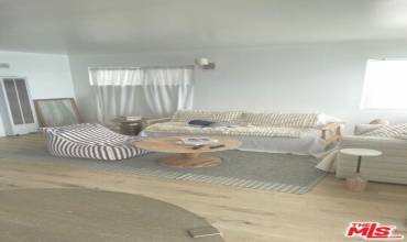 22828 Pacific Coast Highway A, Malibu, California 90265, 1 Bedroom Bedrooms, ,1 BathroomBathrooms,Residential Lease,Rent,22828 Pacific Coast Highway A,24456717