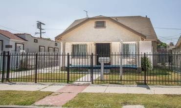 1418 W 65th Place, Los Angeles, California 90047, 4 Bedrooms Bedrooms, ,2 BathroomsBathrooms,Residential,Buy,1418 W 65th Place,DW24221040