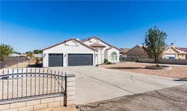 7467 Paisley Avenue, Hesperia, California 92345, 4 Bedrooms Bedrooms, ,2 BathroomsBathrooms,Residential,Buy,7467 Paisley Avenue,OC24219398