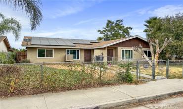 970 Rosalia Avenue, Hemet, California 92543, 4 Bedrooms Bedrooms, ,4 BathroomsBathrooms,Residential Income,Buy,970 Rosalia Avenue,PV24219898