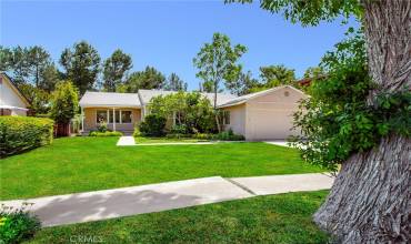 19224 Bessemer Street, Tarzana, California 91335, 3 Bedrooms Bedrooms, ,1 BathroomBathrooms,Residential,Buy,19224 Bessemer Street,SR24180247