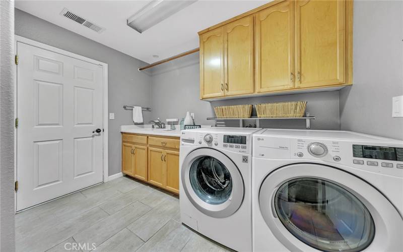 Generous sized Laundry Room which includes Washer & Dryer!