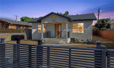 336 Gifford Avenue, Los Angeles, California 90063, 3 Bedrooms Bedrooms, ,1 BathroomBathrooms,Residential,Buy,336 Gifford Avenue,PW24219651