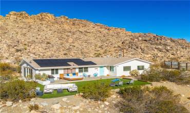 63054 Rocking Chair Road, Joshua Tree, California 92252, 4 Bedrooms Bedrooms, ,2 BathroomsBathrooms,Residential,Buy,63054 Rocking Chair Road,JT24219604