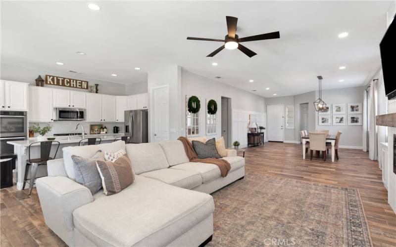 Living Room with Fireplace