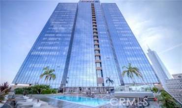 1100 Wilshire Boulevard 1812, Los Angeles, California 90017, 1 Bedroom Bedrooms, ,1 BathroomBathrooms,Residential,Buy,1100 Wilshire Boulevard 1812,PW24220744