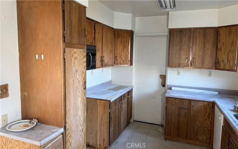 kitchen cabinets