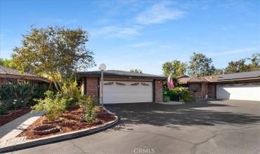 2006 E Wellington Avenue, Santa Ana, California 92701, 2 Bedrooms Bedrooms, ,2 BathroomsBathrooms,Residential,Buy,2006 E Wellington Avenue,PW24218158