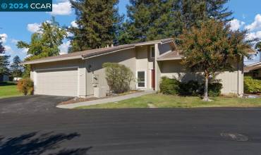 86 Rolling Green Cir, Pleasant Hill, California 94523, 3 Bedrooms Bedrooms, ,2 BathroomsBathrooms,Residential,Buy,86 Rolling Green Cir,41077344