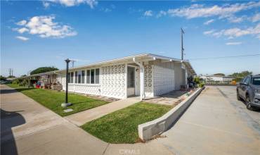 1232 Golden Rain Road 71A, Seal Beach, California 90740, 2 Bedrooms Bedrooms, ,1 BathroomBathrooms,Residential,Buy,1232 Golden Rain Road 71A,PW24218726