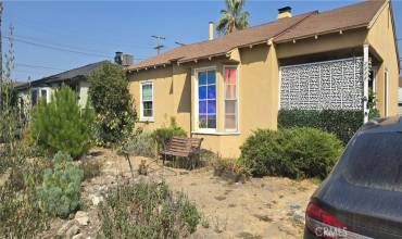 2030 Clybourn, Burbank, California 91505, 2 Bedrooms Bedrooms, ,2 BathroomsBathrooms,Residential,Buy,2030 Clybourn,OC24219376