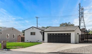 529 Bettyhill Avenue, Duarte, California 91010, 4 Bedrooms Bedrooms, ,2 BathroomsBathrooms,Residential,Buy,529 Bettyhill Avenue,OC24219892