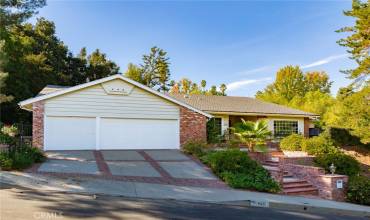 4421 Rochelle Place, Encino, California 91316, 4 Bedrooms Bedrooms, ,3 BathroomsBathrooms,Residential Lease,Rent,4421 Rochelle Place,SR24220900