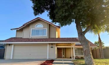 703 Kirkwood Court, Los Banos, California 93635, 4 Bedrooms Bedrooms, ,3 BathroomsBathrooms,Residential,Buy,703 Kirkwood Court,ML81983546